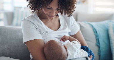 Gesunde Zähne von Anfang an: Wie Stillen die Mundgesundheit fördert