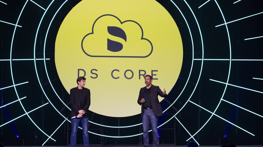 Max Milz, Group VP, Connected Technology Solutions and Dr Sameer Puri, Chief Clinical officer at Imagen Dental Partners, presenting Primescan 2. (Image: Dentsply Sirona)