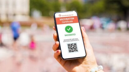 Mag werkgever naar vaccinatiestatus vragen?