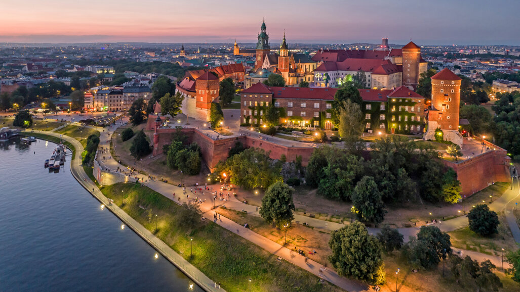 KIZUNA Dental Symposium to investigate chairside–labside symbiosis