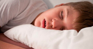 I genitori spesso non sono consapevoli dei rischi del russamento persistente nei bambini