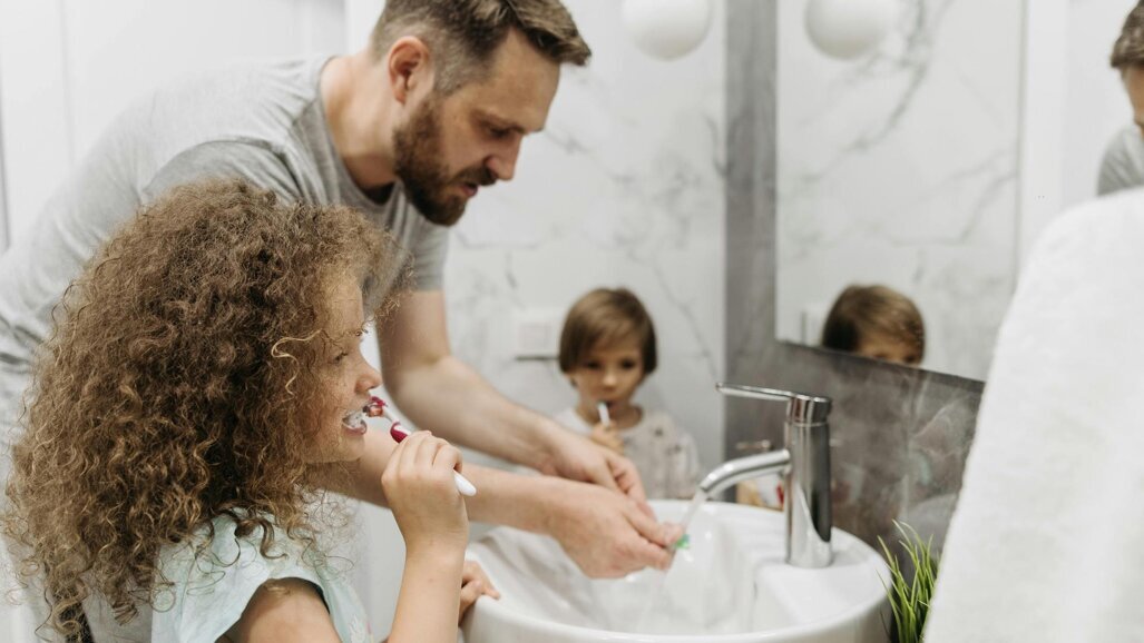 Dişlerin Nasıl Fırçalanacağı Sonunda Netleşti