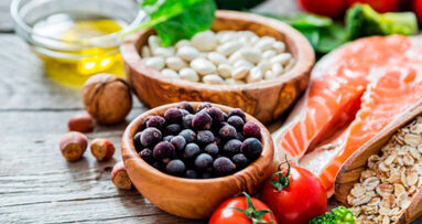 Una dieta povera di carboidrati può aiutare ad alleviare l’infiammazione parodontale