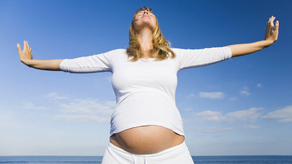 Zdrowie jamy ustnej wpływa na zdolność zajścia w ciążę