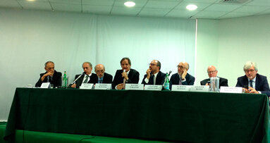 I professionisti, in particolare i medici, salveranno il sistema paese