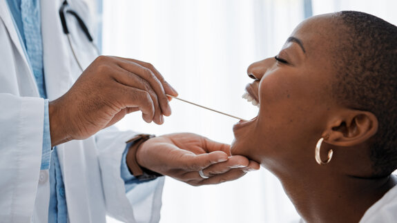 Non-invasive brush biopsy test could improve early detection of oral squamous cell carcinoma
