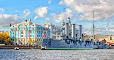 Sankt Peterburg v zobozdravstvenih lučeh