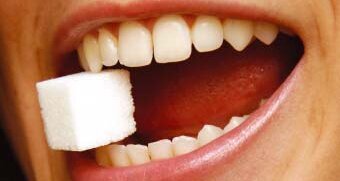 Choroba dziąseł groźniejsza niż cukrzyca