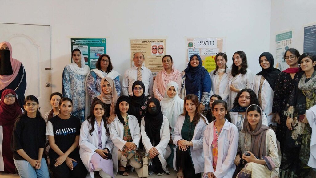 Sir Syed dental students highlight oral health issues at poster competition