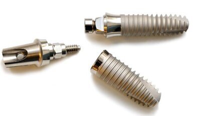 消费者组织批评台湾牙科种植体治疗价格虚高