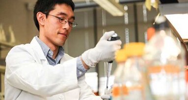 Periodontitis researcher receives grant from National Institutes of Health