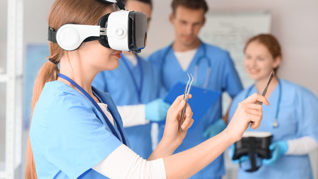 Virtuelle Realität für reale Notfälle: Uni Ulm startet VR-Schockraum