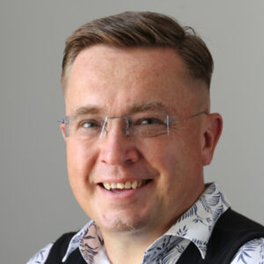 Prezident ÄeskÃ© stomatologickÃ© komory, Doc. MUDr. Roman Å mucler, CSc.