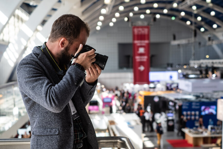 DTI photographer in action. (Photograph: DTI)