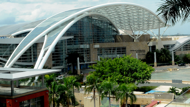 Más de 2,000 profesionales asisten al Congreso Dental del Caribe