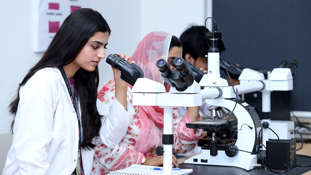 PMDC to standardize fee structure for private medical, dental colleges in Pakistan