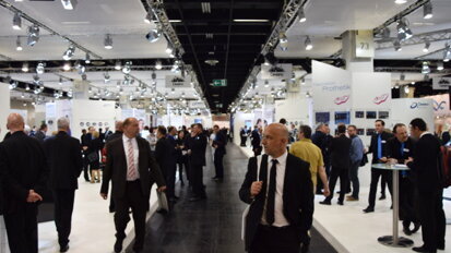 DENTSPLY Village zeigt Neuerungen rund um die Zahnmedizin