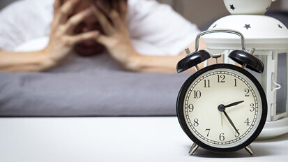 Schlafstörungen und Implantatkomplikationen Schlafstörungen und Implantatkomplikationen