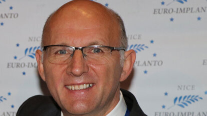 Interview: « Que pouvons-nous attendre de l’implantologie ? »