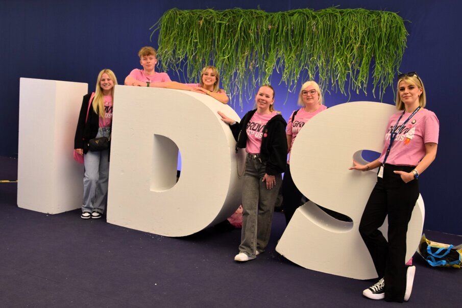 Impressions from the photo point area.