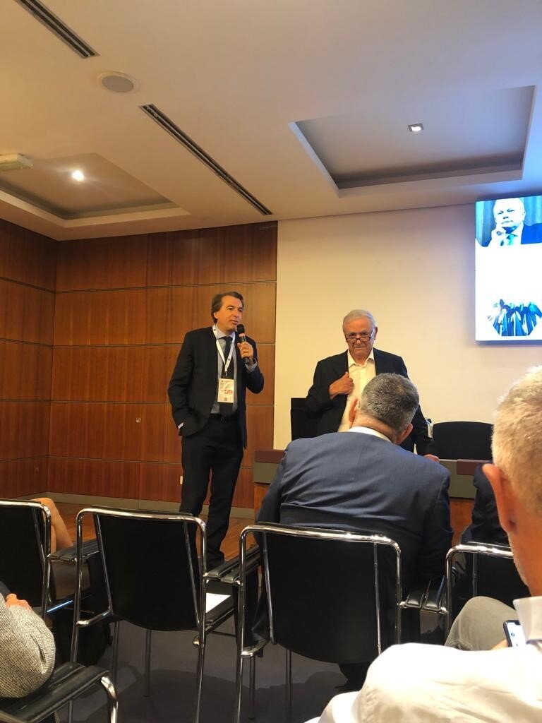 Gianfranco Berrutti e Massimo Boccaletti alla tavola rotonda di presentazione del libro 