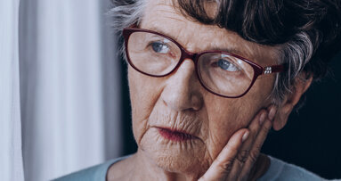 Poor periodontal health and tooth loss linked with cognitive decline and dementia