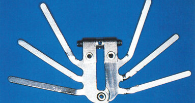 Rychlý vějířový expandér: od prototypu „Pavouka“ k mini verzi