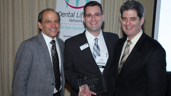 BIOMET 3i recognized for contributions to DDS