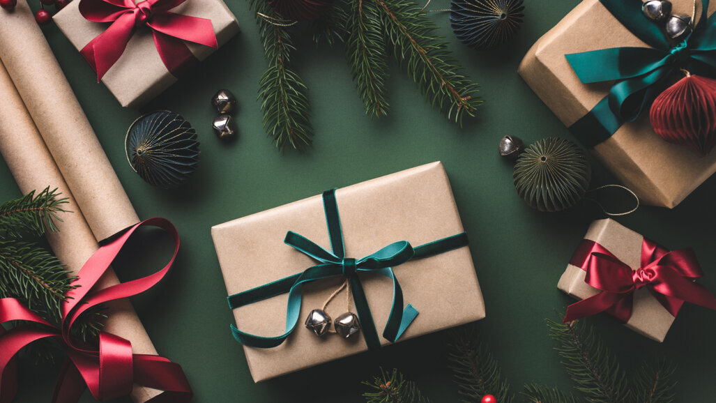 Wir wünschen frohe Weihnachten und einen guten Rutsch!