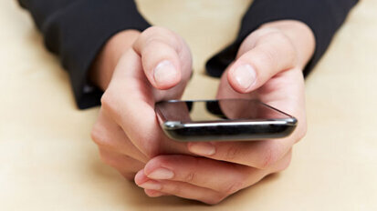 KZBV: Neue App für die Zahnarztsuche