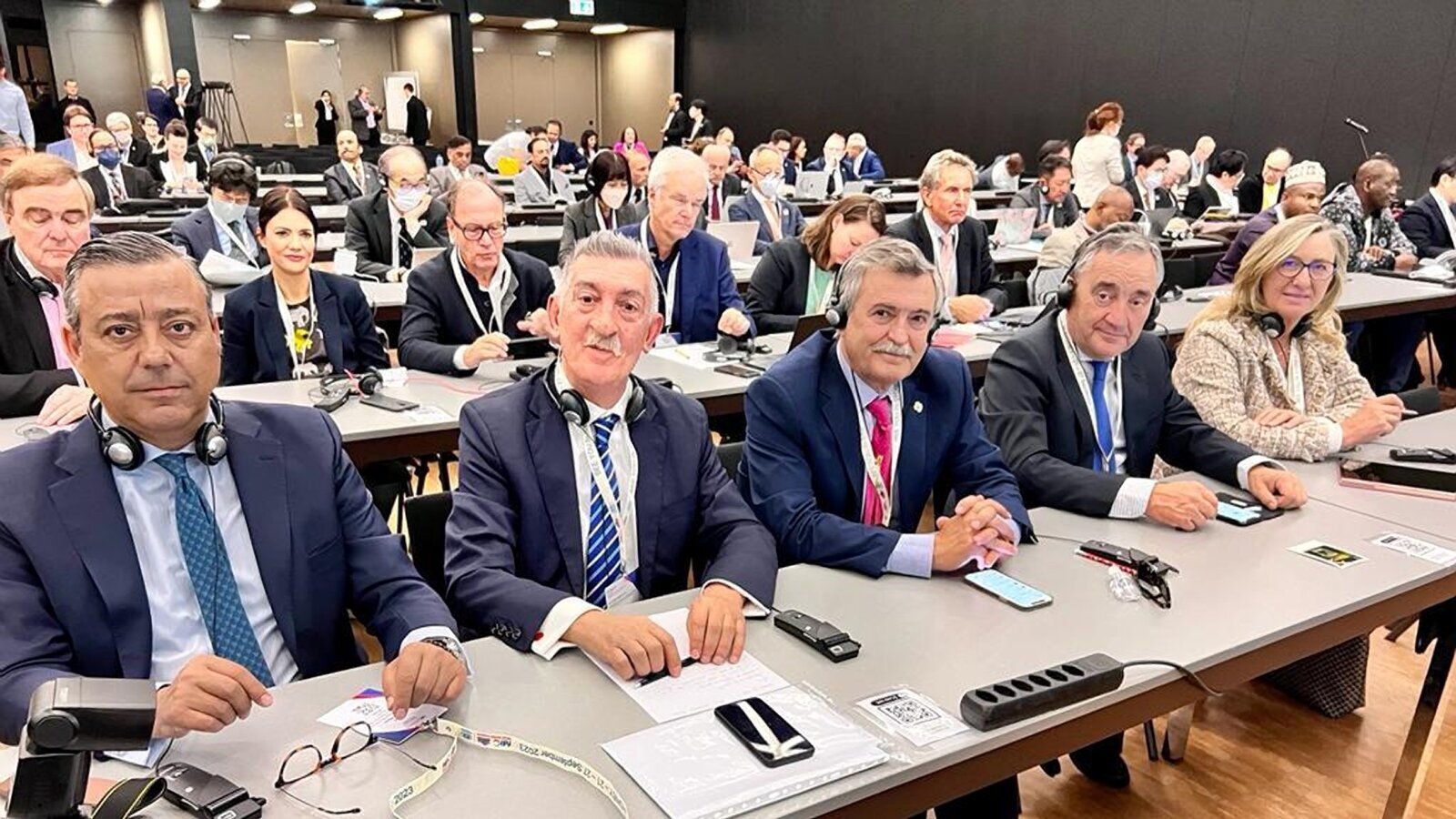 El Consejo General de Dentistas firma convenios durante el Congreso de la FDI