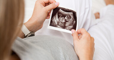 Oral health and pregnancy: Majority avoid dental checkups