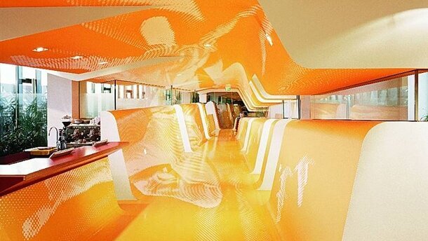 KU64 im Leading Dental Clinics of the World