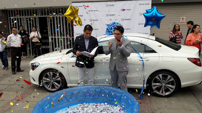 Dent Import rifa un Mercedes Benz