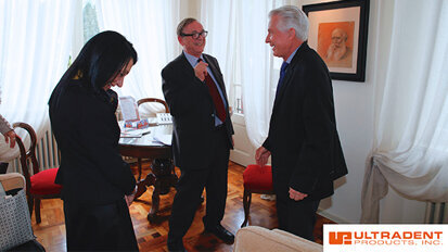 Un “mosaico” è fiorito sulle rive del Lago di Como