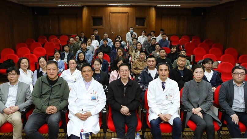 细微之处见知著 — 上海市口腔医学会口腔修复工艺专委会主委 傅远飞 专访