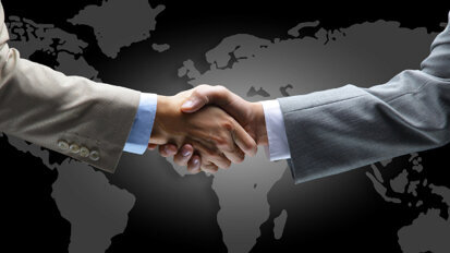 Zusammenschluss von Implant Direct und Sybron