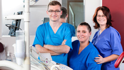 Zahl der Zahnarztzentren steigt