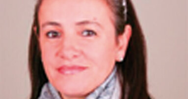 Una mejor manera de eliminar el Biofilm Bucodental, causante de la enfermedad Periodontal y la Peri-implantaria