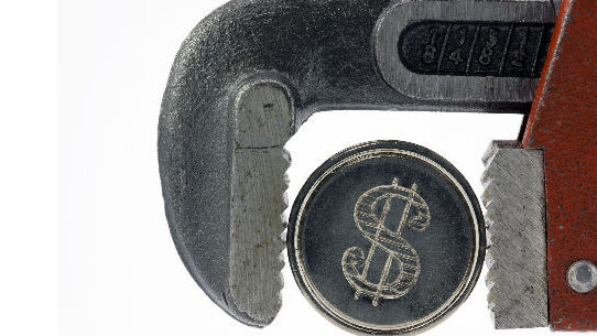 In agosto forte contrazione dei crediti concessi dalle banche alle imprese. È il dato peggiore da 28 mesi