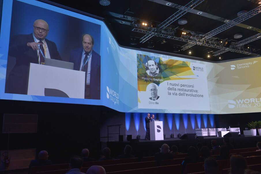 Prof. Gagliani and Prof. Re moderators of the Congress (©Dentsply Sirona). 