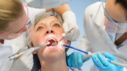 SSO gibt Tipps zur Mundhygiene bei Pflegebedürftigen SSO gibt Tipps zur Mundhygiene bei Pflegebedürftigen