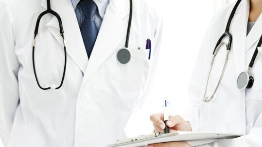 Kliniken: Vernachlässigung der Mundhygiene von Patienten