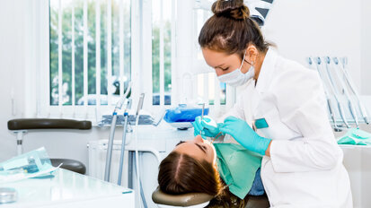 Dental clinic attendance gap between rich and poor increases in Scotland