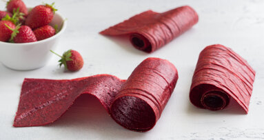 Fruit leather, chewing gum help reduce errors in panoramic imaging