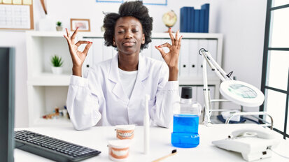 Oral-B UP TO DATE setzt Schwerpunkt auf ganzheitliche Gesundheit von Praxispersonal