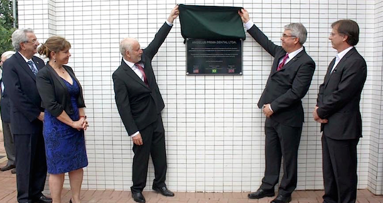 Angelus y Prima Dental fabricarán fresas de carburo en Brasil