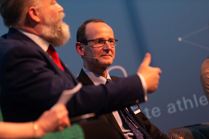 Prof. Ian Needleman.