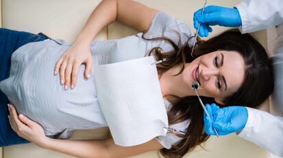 Gingivitisbehandlung vermindert Frühgeburtsrisiko Gingivitisbehandlung vermindert Frühgeburtsrisiko