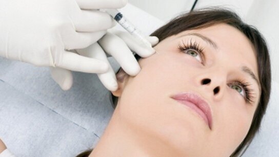 Innalzare il livello dell’odontoiatria cosmetica grazie all’uso degli iniettabili facciali